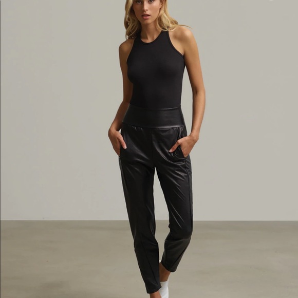 COMMANDO Faux Leather Tapered Pant BLACK SIZE LARGE NEW.0052
